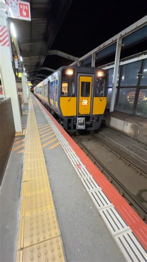 【鳥取駅】夜の気動車旅の始まり‼︎ 最終スーパーいなば12号（キハ187系）#jr西日本#鳥取