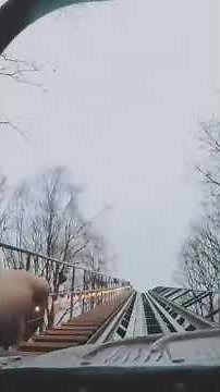 Chaos auf der Achterbahn - Bob in Efteling bei Regen wird zum Drifting Coaster😱