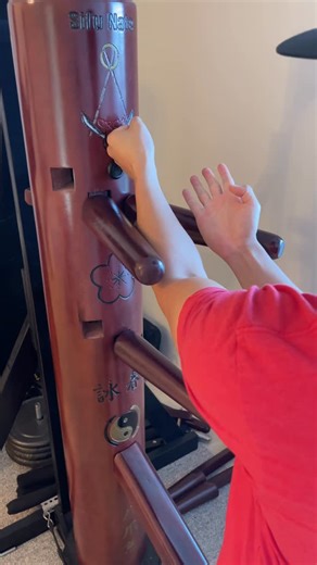 Nathan Young on Instagram: "Can you do this 6-step wooden dummy combination smoothly without getting it twisted? Precision. Structure. Flow. Timing. 🔥 👉 Want to learn this and more? Comment APP and I’ll send you my JKD training app. ⚠️ Last month for the 7-day free trial + low monthly price before it switches to a one-time purchase. #JeetKuneDo #WingChun #WoodenDummy #JKDTraining #MartialArtsLife #KungFuTraining #FightTraining #SelfDefenseTraining #MartialArtsReels #TrainDaily #BruceLeePhiloso