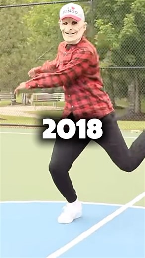 Dances in Fortnite vs Real Life 😮