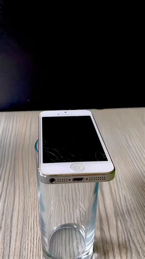 experimental169 | When science meets curiosity 🔥📱 Ever tried this crazy experiment? 👀" . . #ScienceTrick #ExperimentTime #SatisfyingVideo #ViralReel... | Instagram