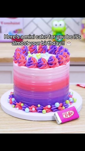 Miniature Birthday Cake Ideas for December Celebrations