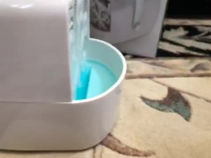 Watch Bubble machine demonstration on Amazon Live