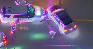 Helicopter Video: Police Chase Stolen Lexus Down Interstate 5
