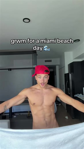 #fakebody | Beach