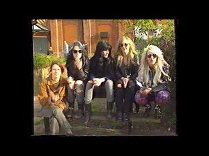 L7 Interview Headbangers Ball MTV 1992