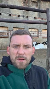 Udostępnij posluchaj bo to dotyczy rowniez Ciebie #wieś #farmer #farmerlife #rolnik #rolnictwo #bull #praca #jedzenie #warzywa #mleko #cow | Sebastian FitFarmer Staniewski