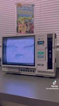shrek 2002 vhs crt tv