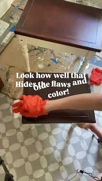 Learn how to stain a table without sanding?! Impossible made possible with Gel Stain! #diy #upcycle
