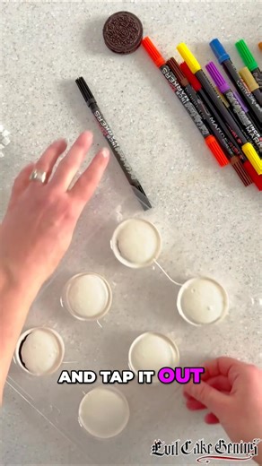 Linktree in Bio To Shop the Kit, the Complete Free Tutorial & for more Fun Valentine's Day Projects! Our IncrEDIBLE Markers come are a perfect match with our Coloring Book oreo icing sheets and also work on Royal Icing, Fondant, Gum Paste, Icing Sheets (keep reading!!) and just about any firm food surface. And for detailed writing and other details, they're even faster and easier to use than edible paints! Plus, if you're dealing with kids...NO SPILLS!!! #evilcakegenius #ValentinesDay #DIYgifts