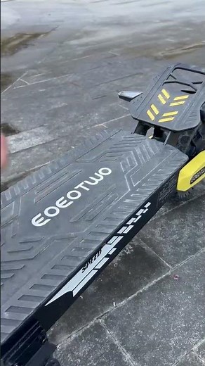 THIS E-Scooter Hits 40MPH!? 2400W DUAL MOTOR Beast (2025 Review) - 43-Mile Range & Off-Road Build