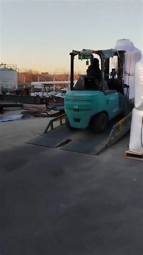 A look at how PVC Processing Aids loaded into containers directly at our production facility.