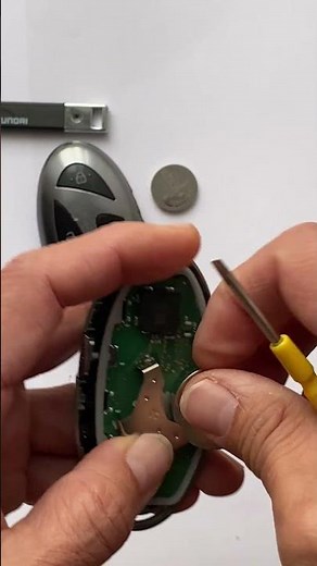 Hyundai Tucson Key Fob Battery Replacement (2021-2024) #shorts #automobile #keyfob