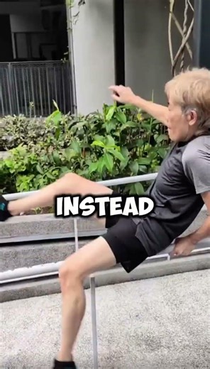 How Seniors Use Parkour to Prevent Serious Injuries👀