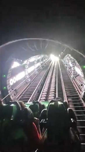 A MONTANHA-RUSSA MAIS PODEROSA DA UNIVERSAL