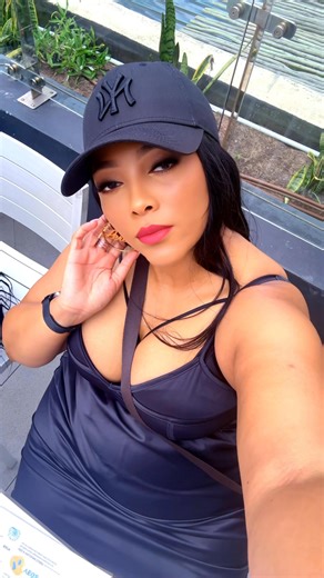 Merry Christmas Eve 😊 | Lee Raa Tuu