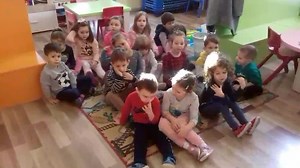 Ide zima, zube ima, zu, zu, zuuuuubeee. | Maša i prijatelji
