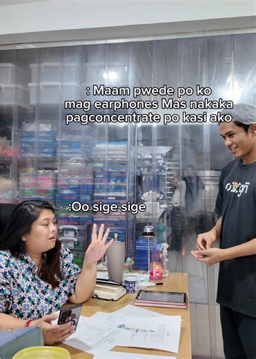 It helps him focus, he said 🥲 #caketok #pastrychef #cupcakelab #funnytiktok #fyp