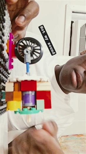 Lego combustion chamber