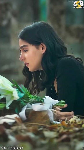 OONCHI OONCHI DEEWAREIN (Yaariyan 2) : Full Screen Status -Radhika, Vinay