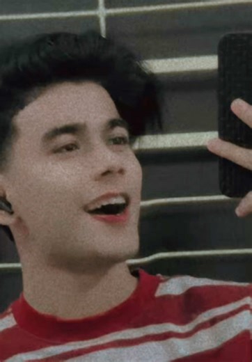 Engage with a Friendly Face 🙂