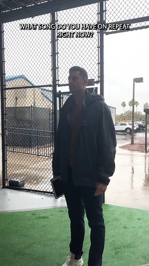 What song do our guys have on repeat right now? 🤔🔁 | New York Yankees