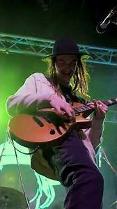 Watch til the end! #tajfarrant #guitar #guitarsolo
