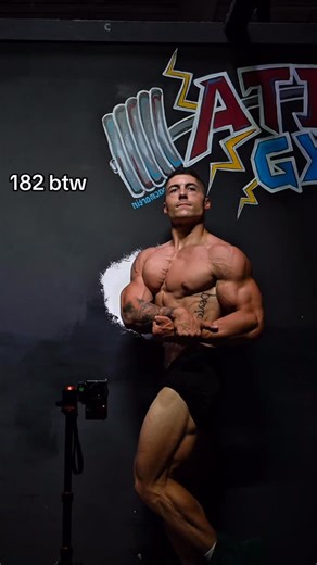 Joe Miele on Instagram: "Don’t chase a number chase a look. •PPLxUL program live on Trainerize •Final Days of 1:1 Coaching sale - DM/Link in bio"