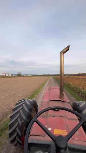 Ihc 1046 🌾☀️🔥 . . . . . . . . . . . . . . . . . #ihc #agriculturegermanyy #case #sunset #ihcpower | Ihc1046