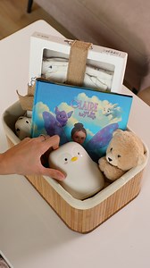 A personalized kid's book for the perfect gift bundle📖💛 wonderwraps.com/books | Handy Dandy