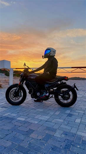 When day time shift to night! it become Night Shift! #DUCATI #SCRAMBLER #NIGHTSHIFT | Lensaseepolworld