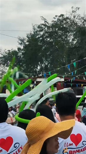 𝗕𝗶𝗻𝗺𝗮𝗹𝗲𝘆 𝗦𝗰𝗵𝗼𝗼𝗹 𝗼𝗳 𝗙𝗶𝘀𝗵𝗲𝗿𝗶𝗲𝘀 proudly takes part in the 𝗕𝗜𝗡𝗠𝗔𝗟𝗘𝗬 𝗧𝗢𝗪𝗡 𝗙𝗜𝗘𝗦𝗧𝗔 𝟮𝟬𝟮𝟲 𝗖𝗶𝘃𝗶𝗰 𝗣𝗮𝗿𝗮𝗱𝗲, marching with honor, unity, and the vibrant spirit of our beloved town. Viva Binmaley! Mabuhay ang BinSoF! 💚 | DepEd Tayo Binmaley SOF 300232