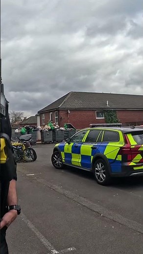 Not so professional 🚓🤡