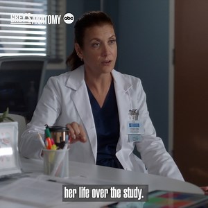 285K views · 2.9K reactions | Addison faces a difficult challenge as she tries to save a life on #GreysAnatomy TONIGHT. | Grey's Anatomy | Facebook