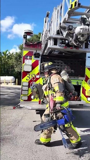 Firefighters Demonstrate Ladder Truck Operations | Real Fireground Training