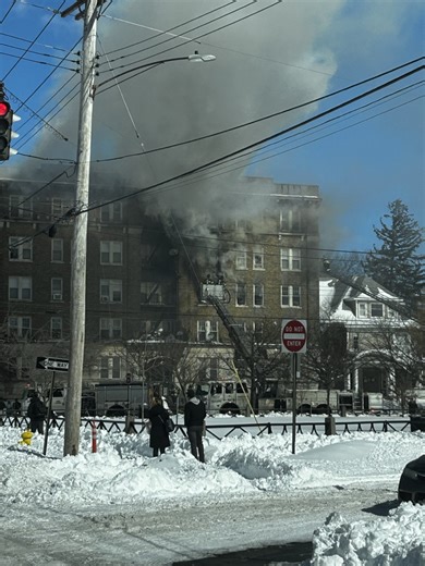 11 people rescued, firefighter injured after apartment fire on Chapel Street in New Haven
