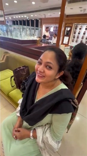 കാതു കുത്ത് 🥹 കൊറച്ചേ നൊന്തോള്ളു ന്ന് പറയാൻ പറഞ്ഞു 😬😵‍💫 #earpiercing #ear #piercing