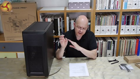 Phanteks Enthoo Pro M Chassis Review