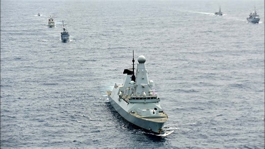 HMS Dauntless in Colombia and Exercise UNITAS