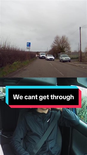 Road Reading & Planning: Driving Lesson Tips