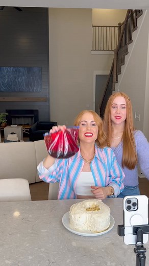 17M views · 10K reactions | NEW #tutorial Stabbing Cake Trend  | Taylor Red | Facebook