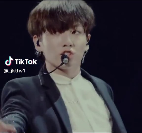Begin by Jungkook #jungkook #jk #beginjungkook #lyricsvideo #fyp #foryoupage #fypシ #foryou #parati #lyrics_songs