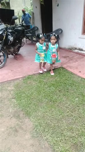 tisha and tishu 💦💔 (@udayangalakmallak)’s videos with Amuthuma Sandak Oya - Bee Music & NETHMINI