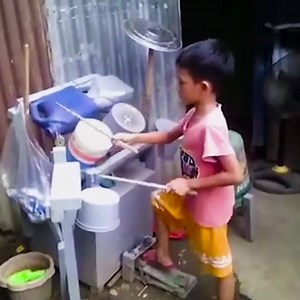 43M views · 2.3M reactions | En las carencias nacen las GRANDES IDEAS ¡BRAVO A ESTE NIÑO! | Yolanda Pinares | Facebook