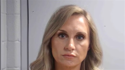 Texts Surface After Former Mayor’s Arrest