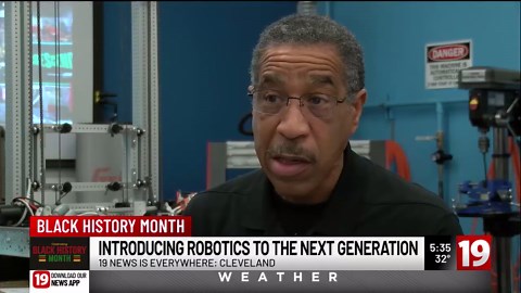Scientist introduces Cleveland kids to robotics and prepares them to change the world
