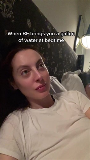 She’s thirsty. #wowme #hydrate #relationshipgoals #ReasonForBooking