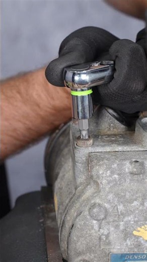 This is our GripEdge RPT Hex with Rounding Prevention Technology removing a damaged Hex Fastener!
