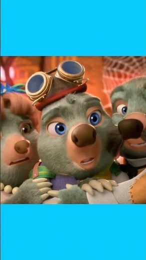 PRICELESS STATUE IN DANGER! 💎 | Moley #shorts #animation #kids