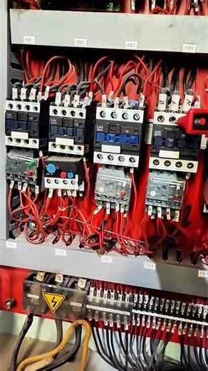 Lưu ý cho anh em ngành điện công nghiệp #dovantam #meovatvathuthuat #meovathuuich #shortvideo